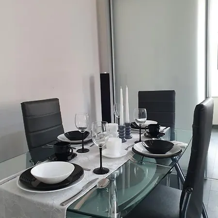 Sto Metrow Od Morza Apartmán *