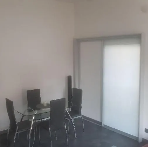 Sto Metrow Od Morza *